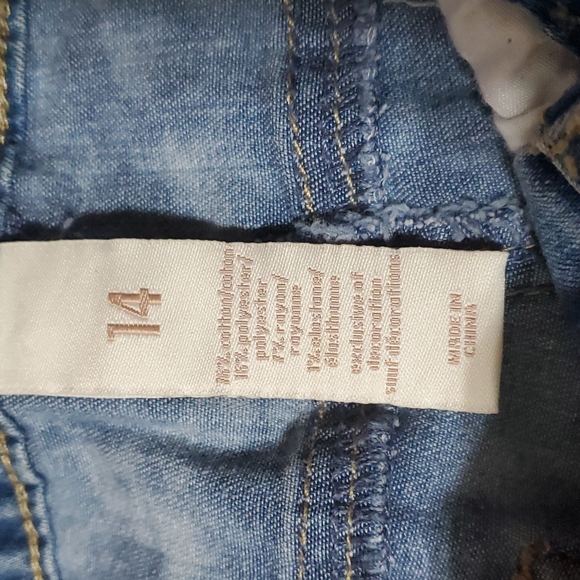 Justice 14 denim embroidered cuffed capris - Picture 2 of 8